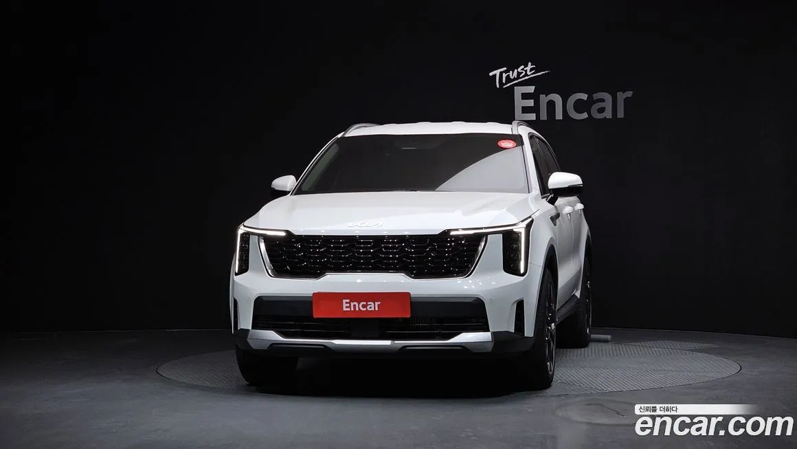 Kia Sorento — фото 6