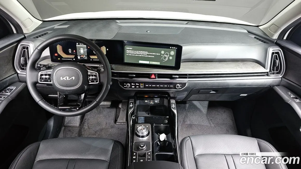 Kia Sorento — фото 10