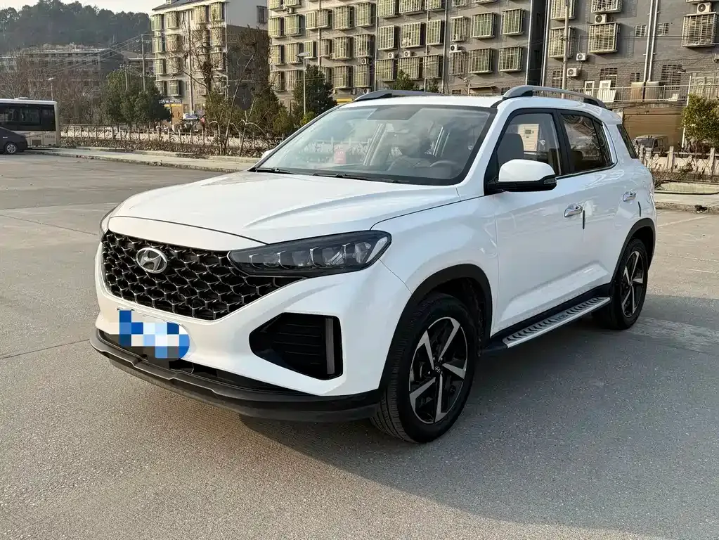 Hyundai ix35 — фото 1