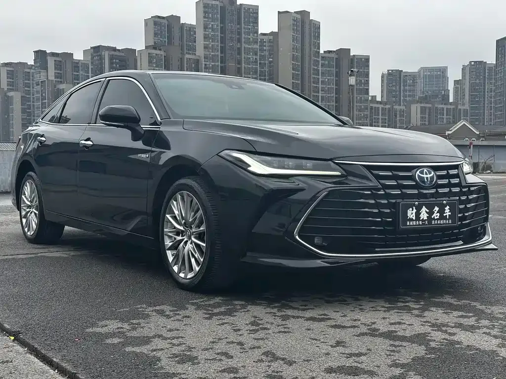 Toyota Avalon — фото 9