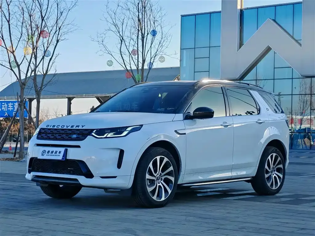 Land Rover Discovery Sport — фото 1
