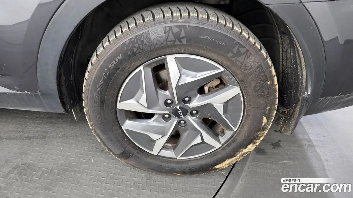 Kia Sorento — фото 8