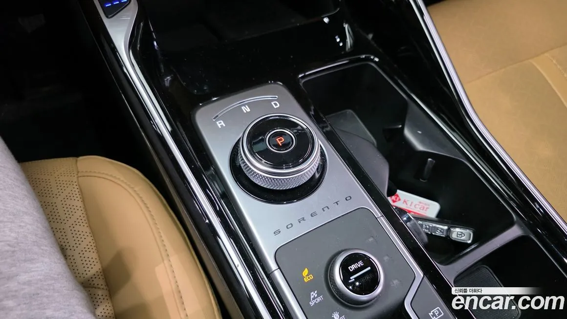 Kia Sorento — фото 10