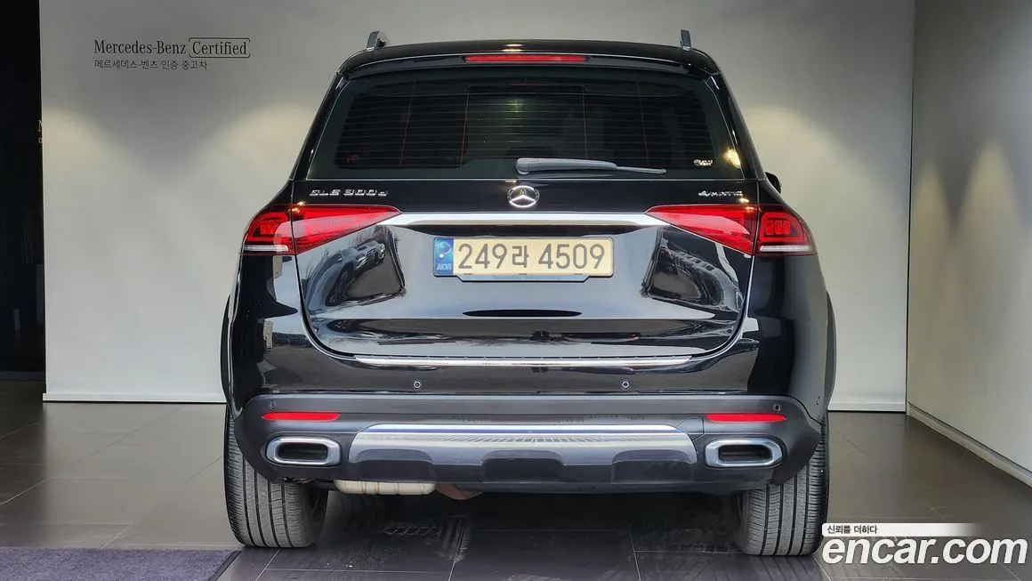 Mercedes-Benz GLE-Class — фото 6