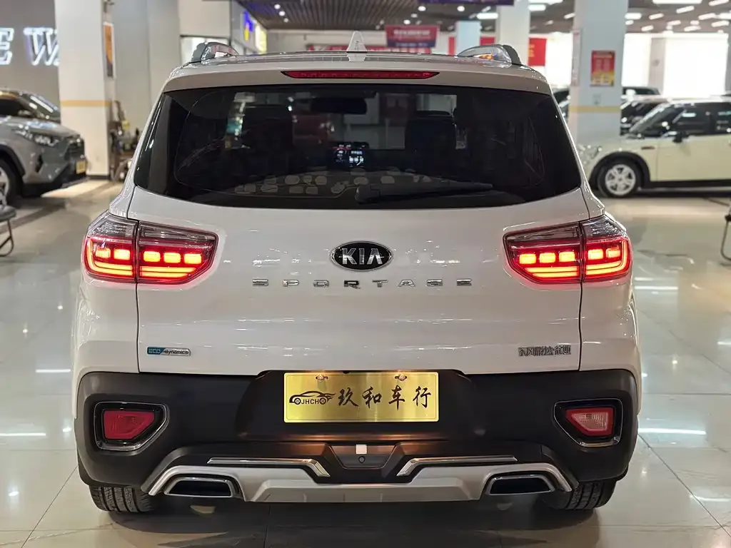 Kia Sportage — фото 2
