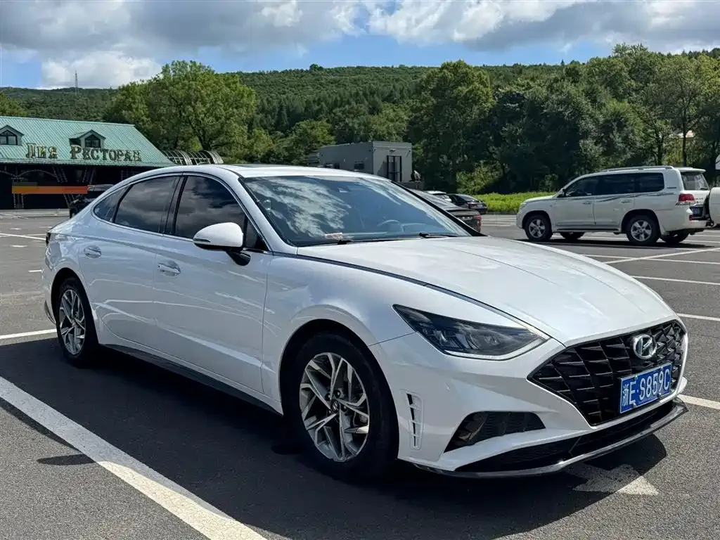 Hyundai Sonata — фото 4
