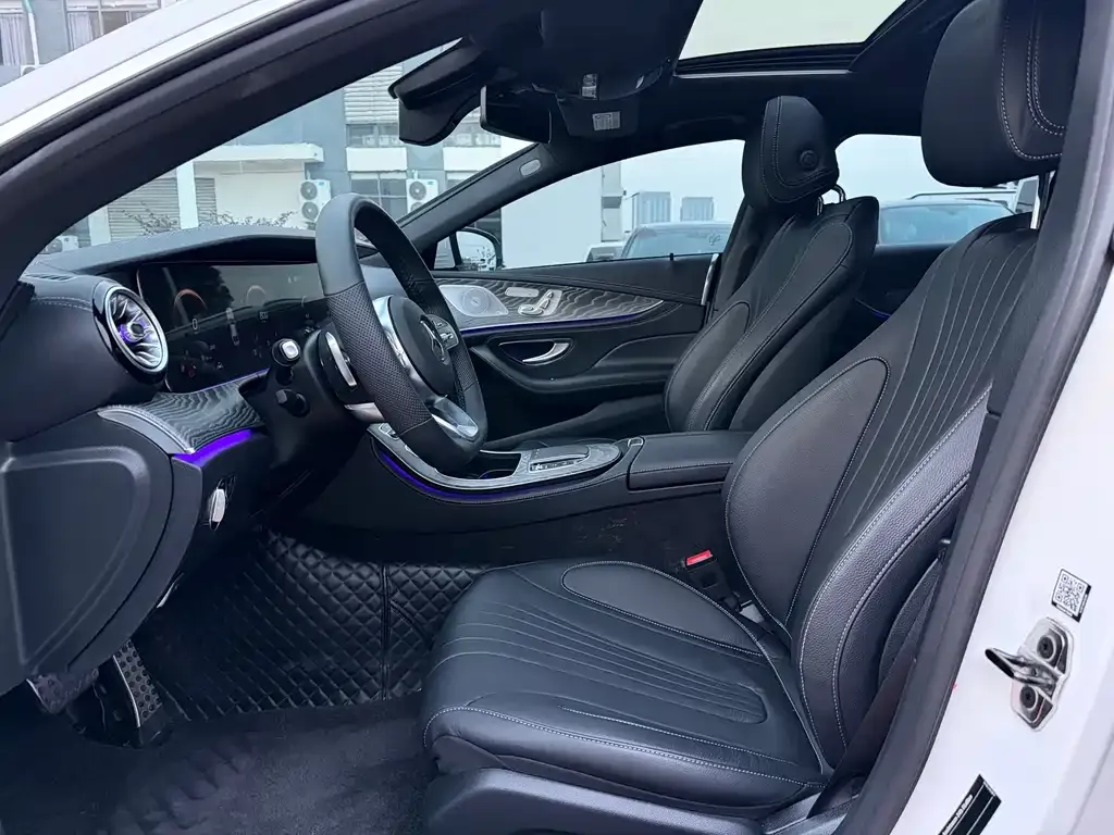 Mercedes-Benz CLS — фото 8
