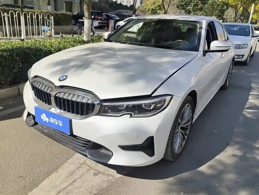 BMW 3 Series — фото 1