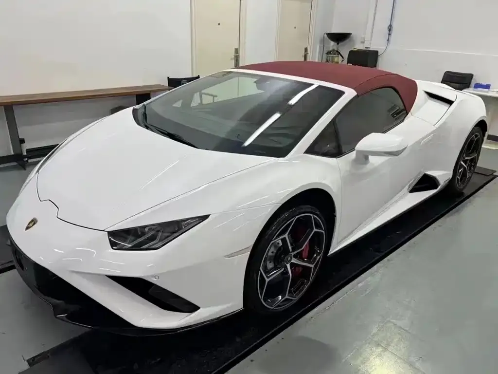 Lamborghini Huracan — фото 1
