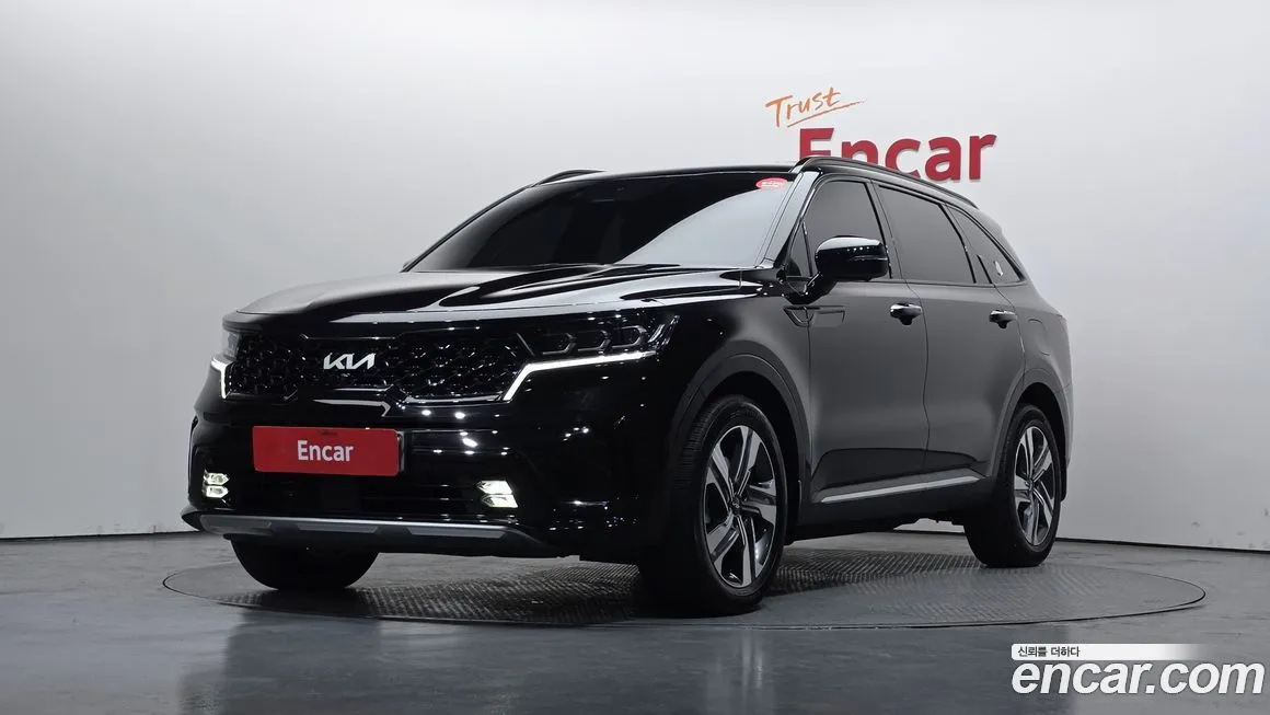 Kia Sorento — фото 1