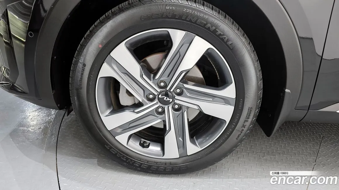 Kia Sorento — фото 5