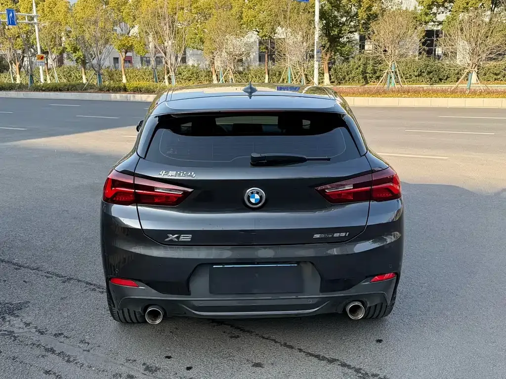 BMW X2 — фото 9