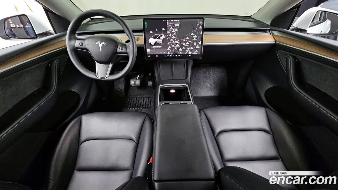 Tesla Model Y — фото 9