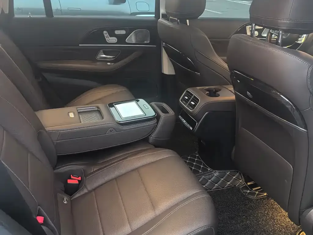 Mercedes-Benz GLS — фото 3
