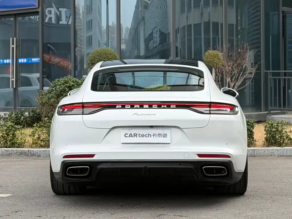 Porsche Panamera — фото 10