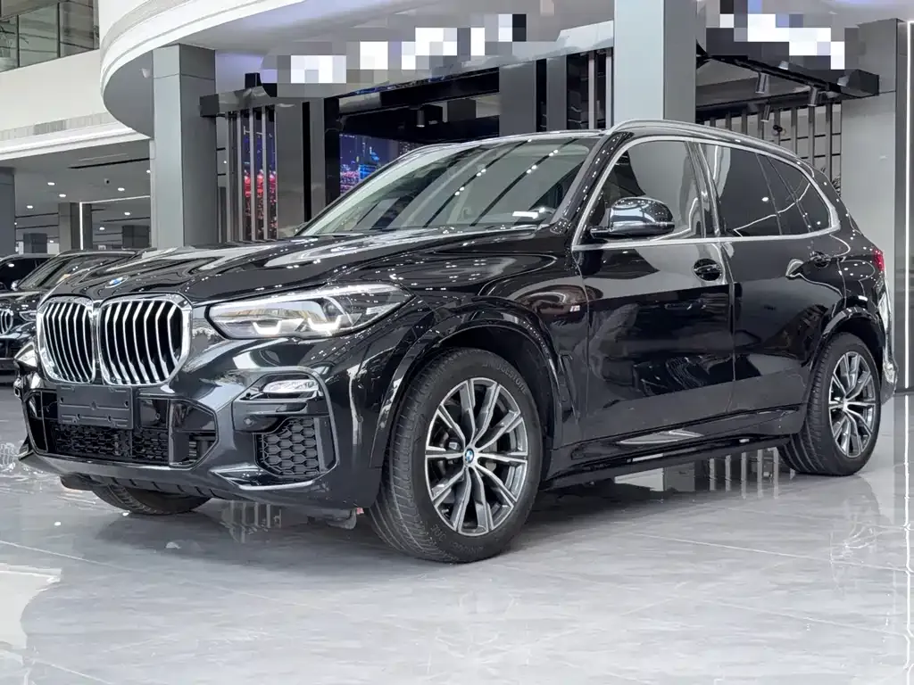 BMW X5 — фото 1