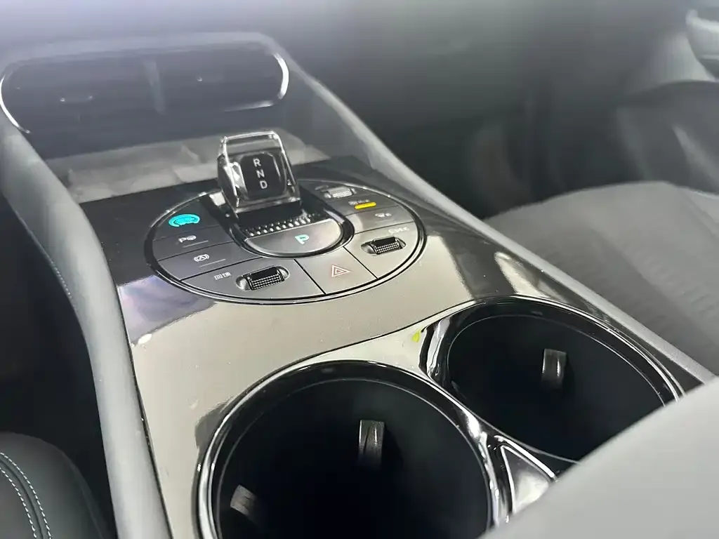 BYD Seal 06GT — фото 3