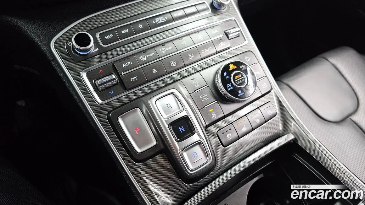 Hyundai Santafe — фото 5
