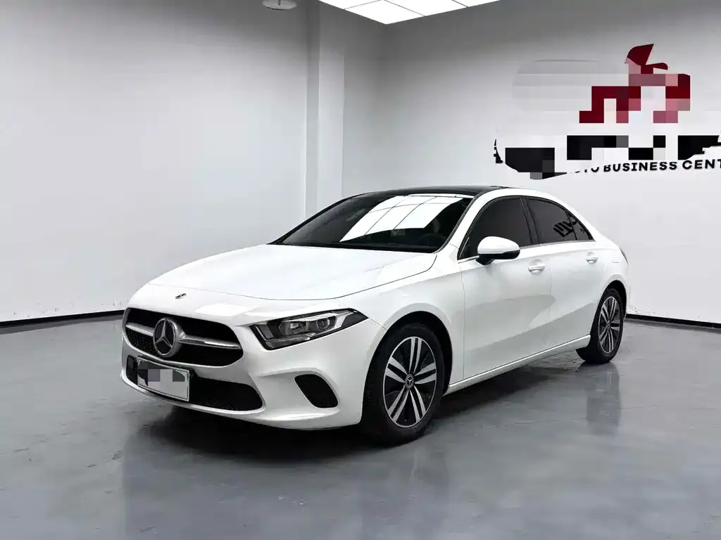 Mercedes-Benz A-Class — фото 1