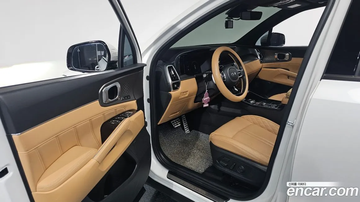 Kia Sorento — фото 5