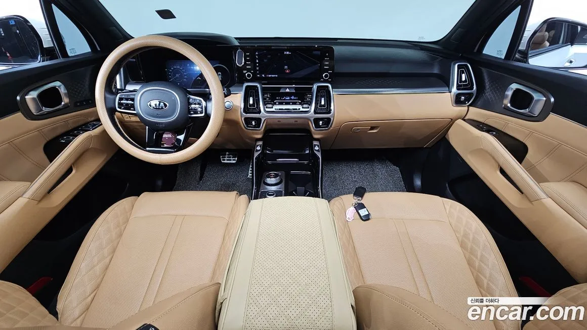 Kia Sorento — фото 10