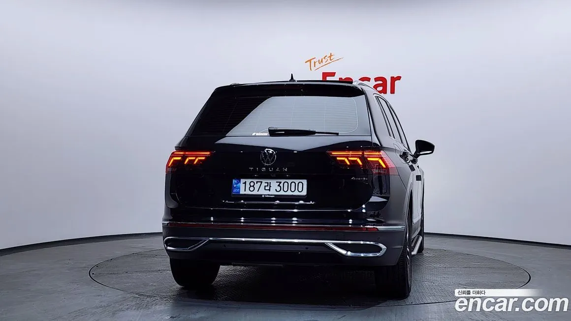 Volkswagen Tiguan — фото 3