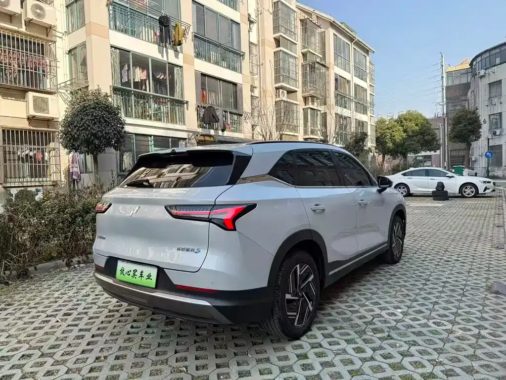 Wuling Xingguang S — фото 9