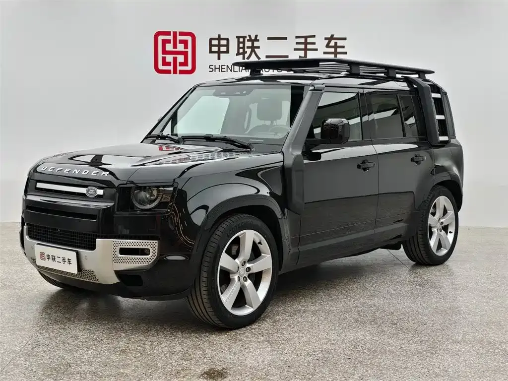 Land Rover Defender — фото 1