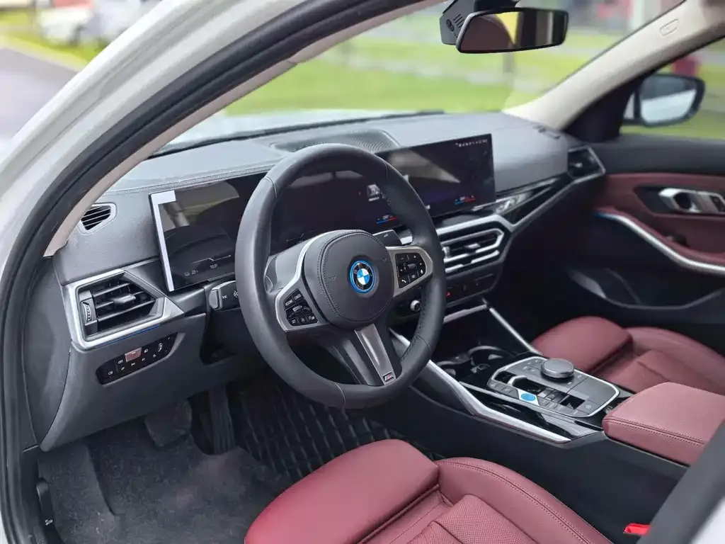 BMW i3 — фото 6