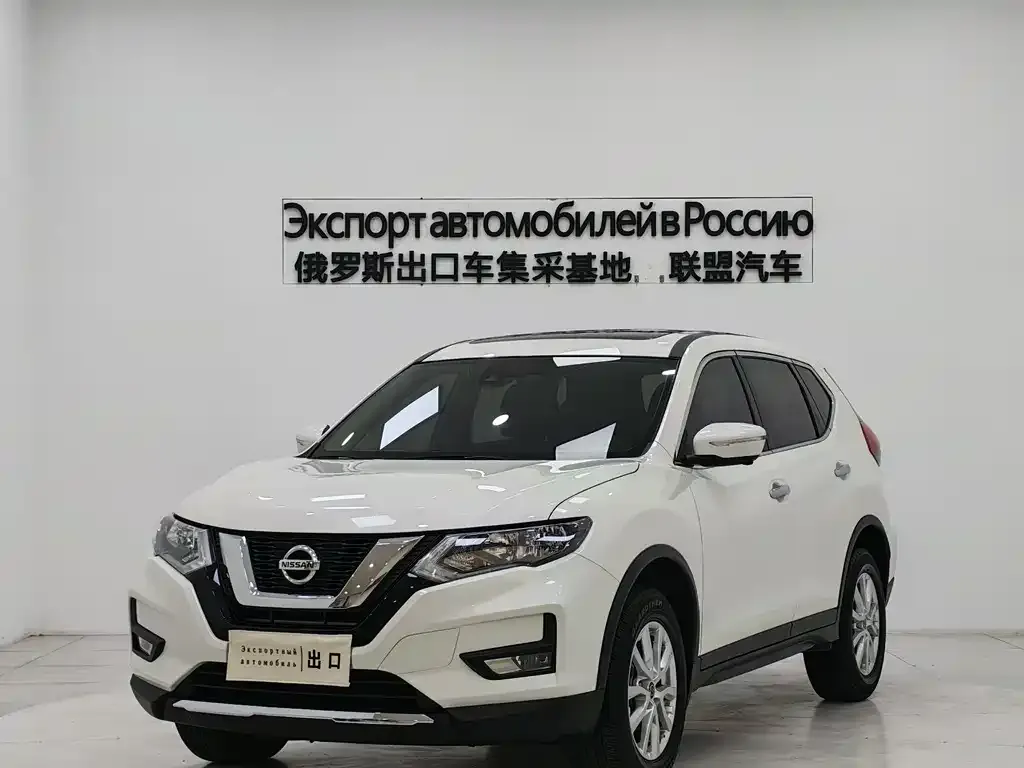 Nissan X-Trail — фото 1
