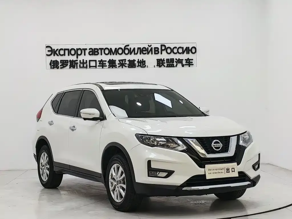 Nissan X-Trail — фото 9