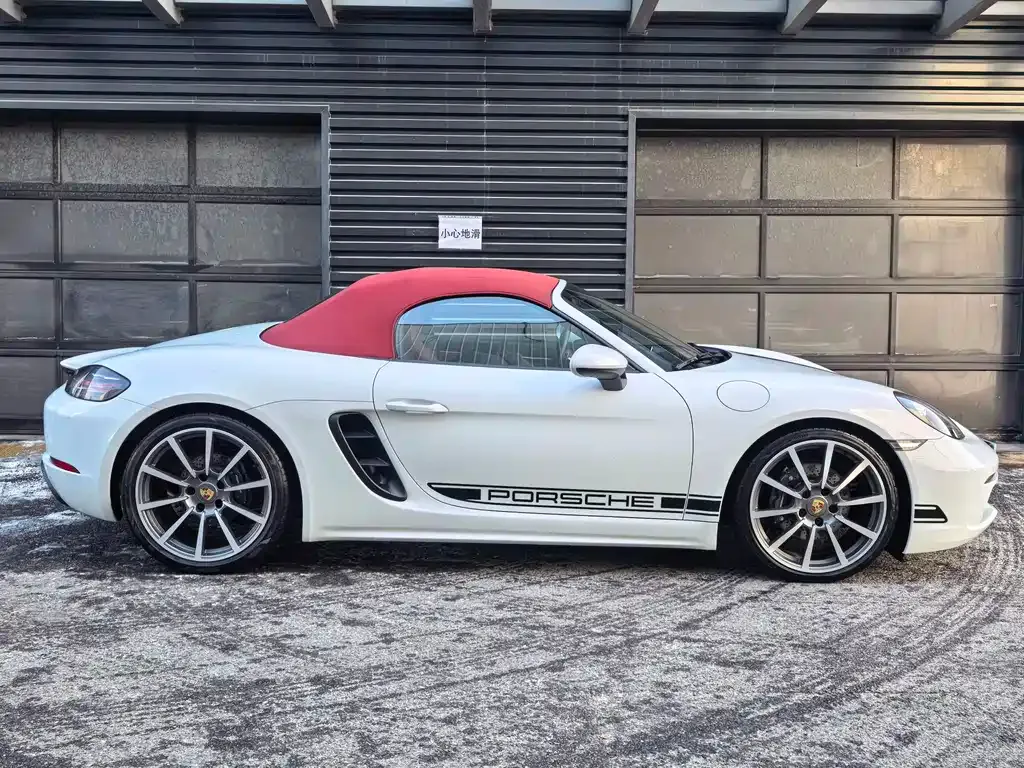 Porsche 718 — фото 4