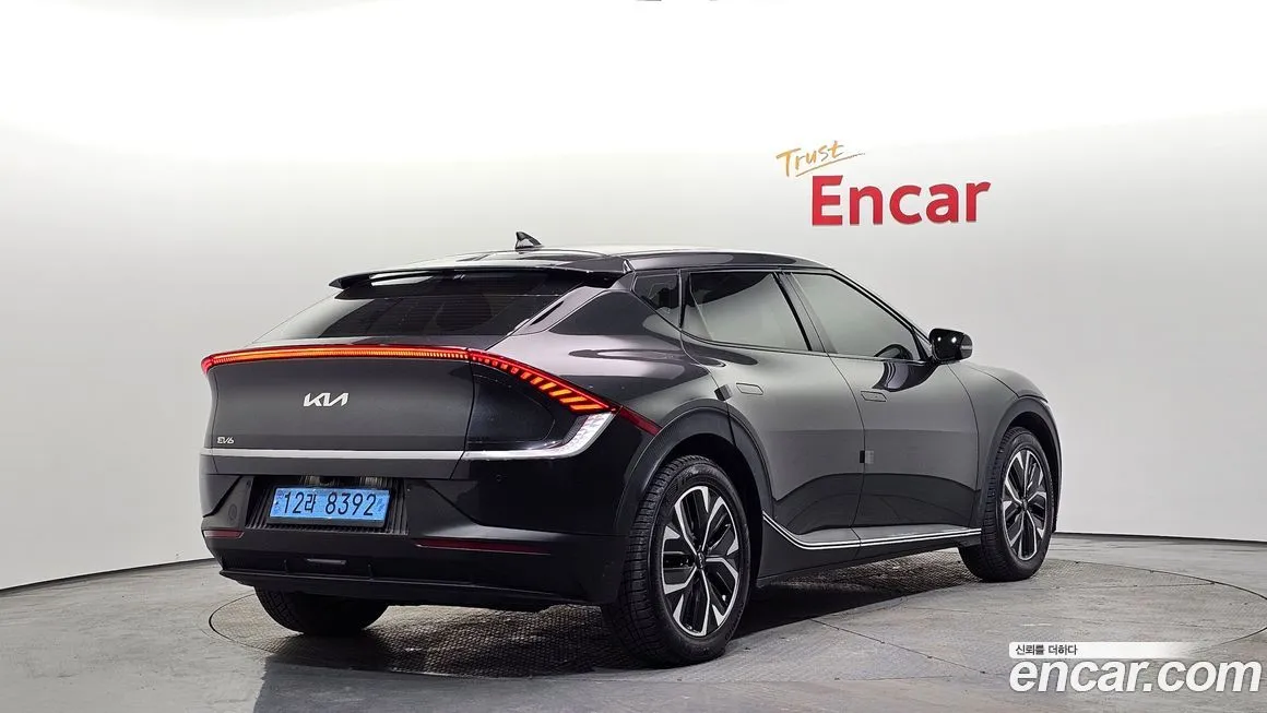 Kia EV6 — фото 2