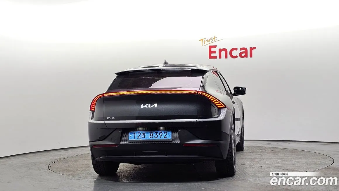 Kia EV6 — фото 4