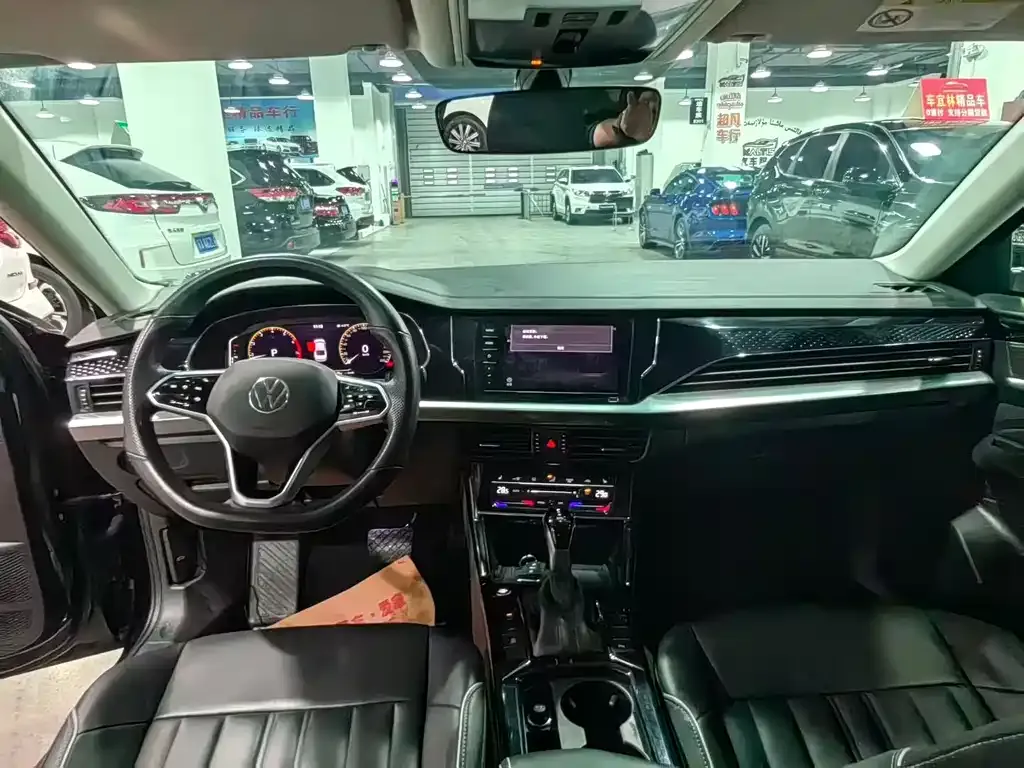 Volkswagen Passat — фото 9