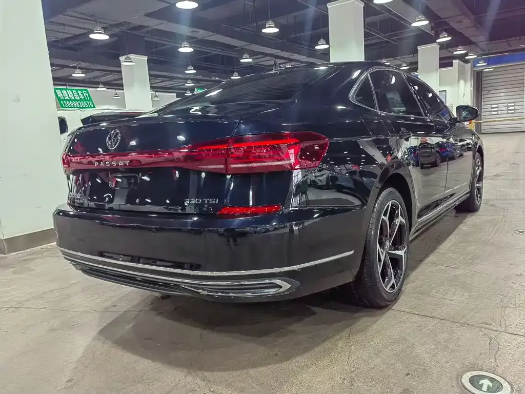 Volkswagen Passat — фото 4