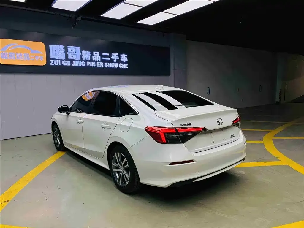 Honda Civic — фото 6