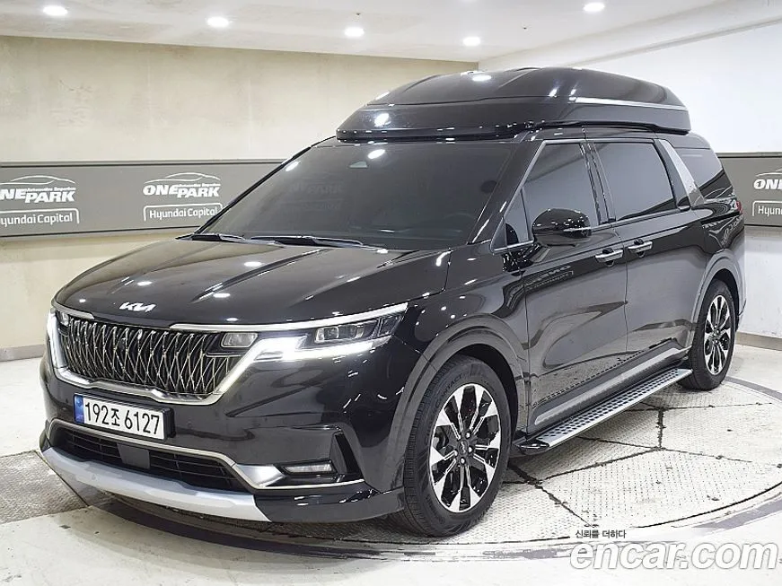 Kia Carnival — фото 1