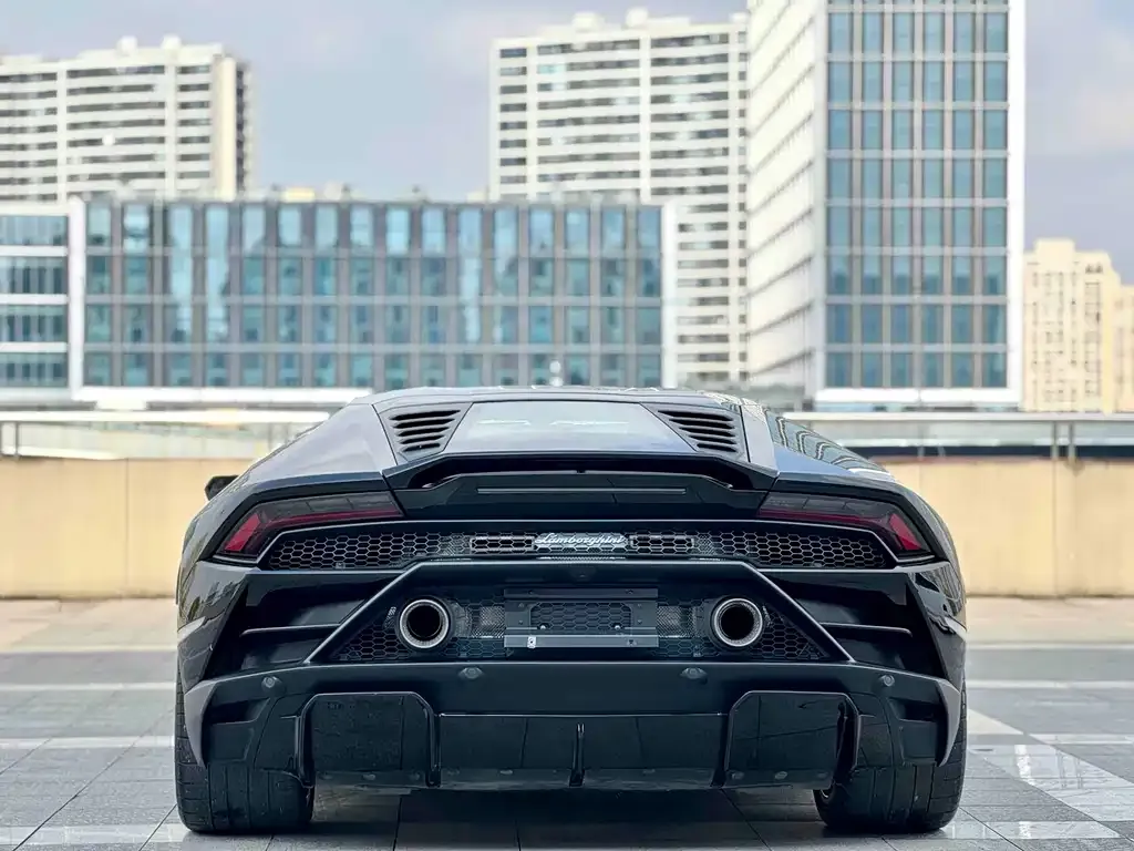 Lamborghini Huracan — фото 4