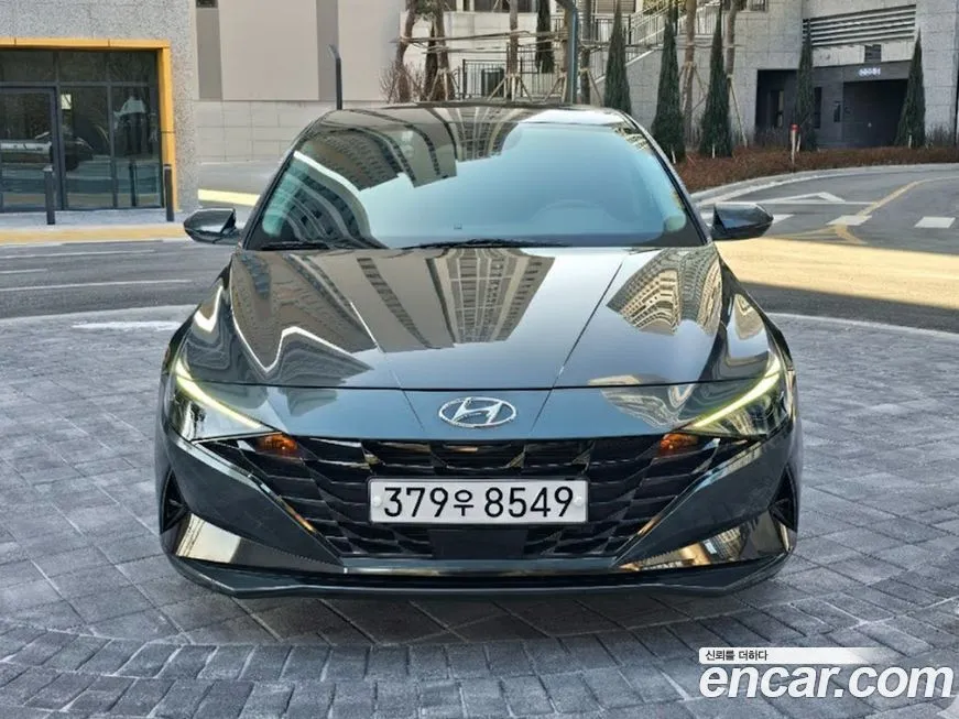 Hyundai AVANTE — фото 1