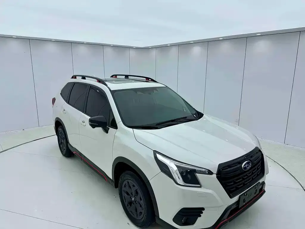 Subaru Forester — фото 4