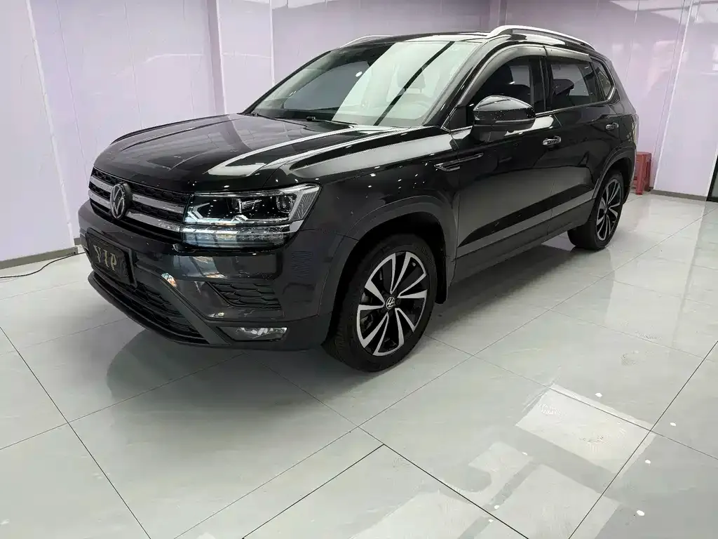 Volkswagen Tharu — фото 1
