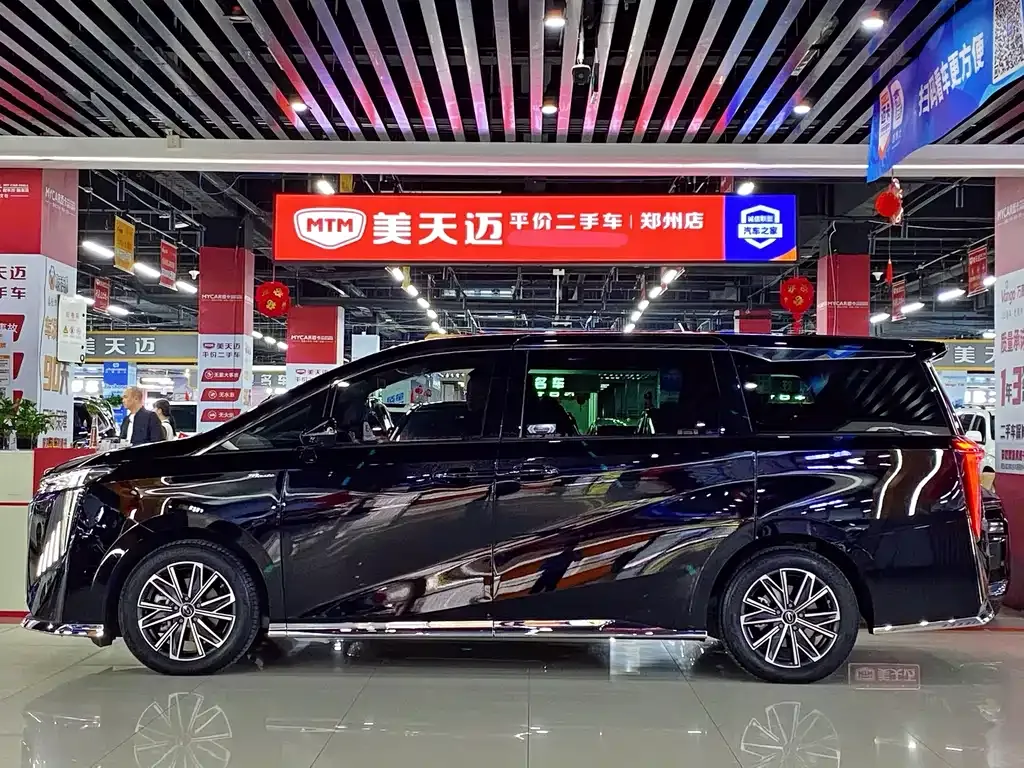 GAC Motor Trumpchi M8 — фото 9