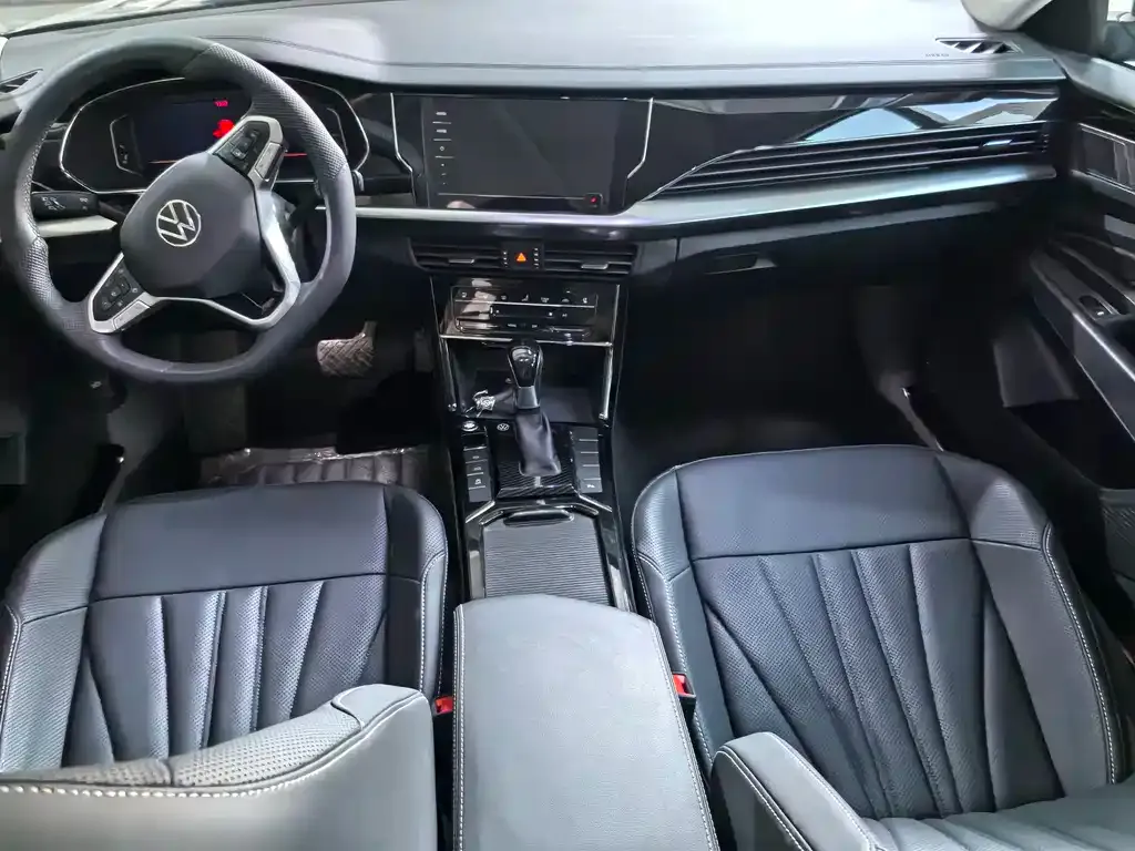 Volkswagen Passat — фото 4