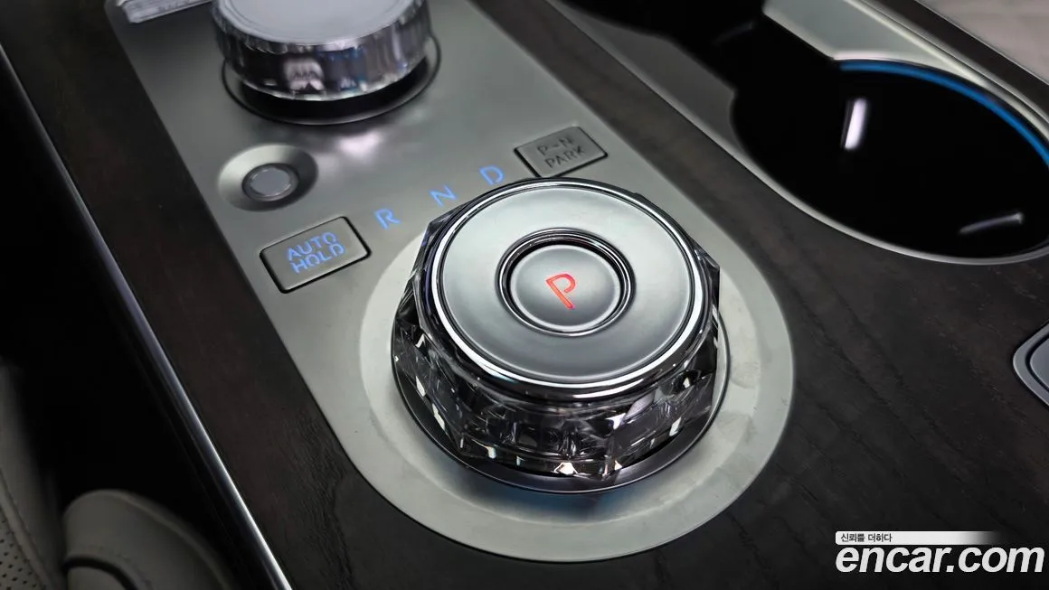 Genesis GV80 — фото 10