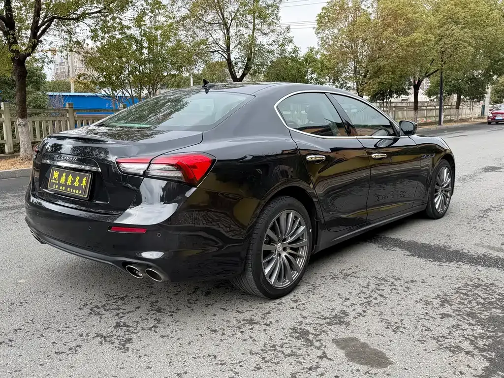 Maserati Ghibli — фото 3