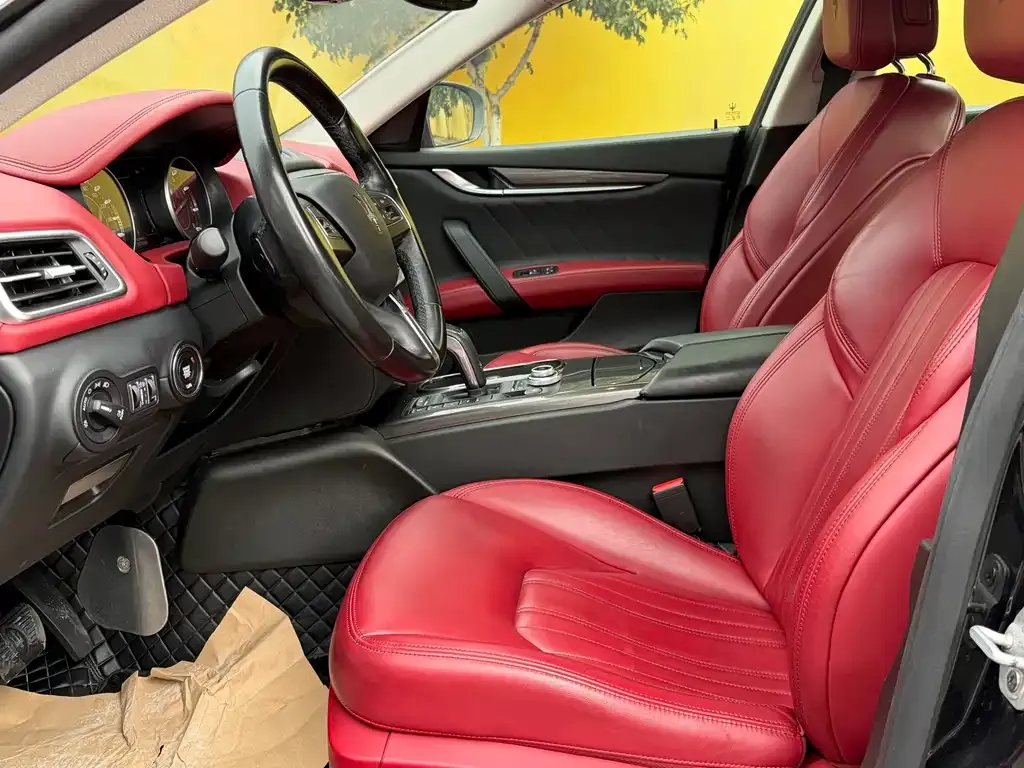 Maserati Ghibli — фото 10