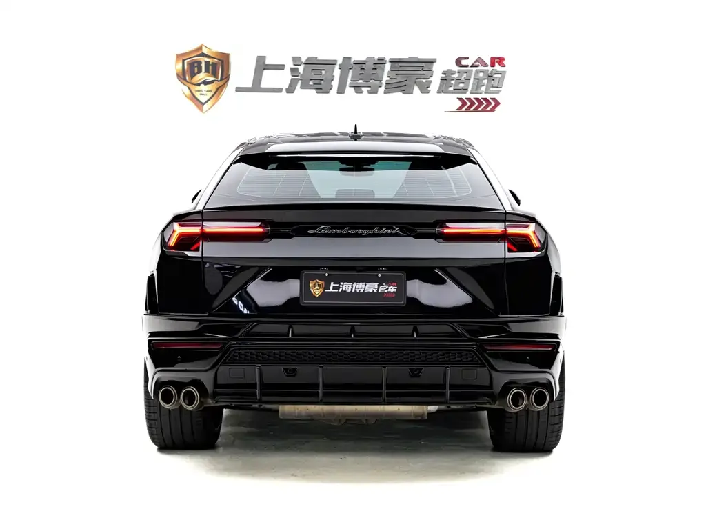 Lamborghini Urus — фото 10