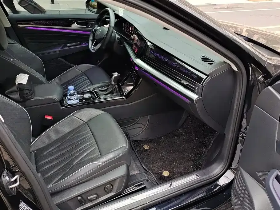 Volkswagen Passat — фото 4
