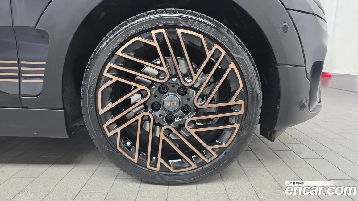 Mini Clubman — фото 10
